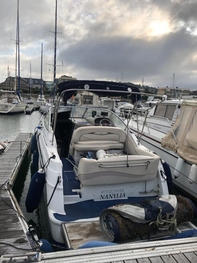 Hotel Superbe Bateau « Le Nanylia » Boulogne-sur-Mer Exteriér fotografie